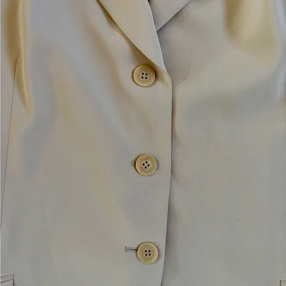 Jones New York Classic Beige Women's Blazer - Picture 5 of 6